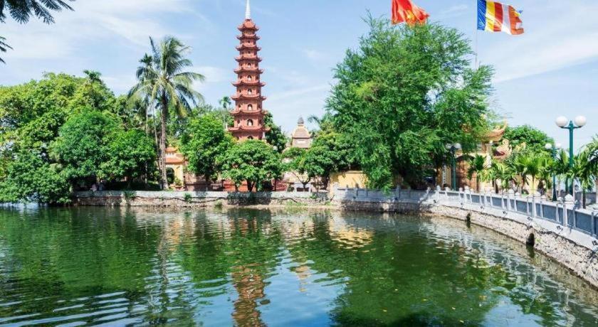 Sakura Hotel 2 Hanoi Zewnętrze zdjęcie